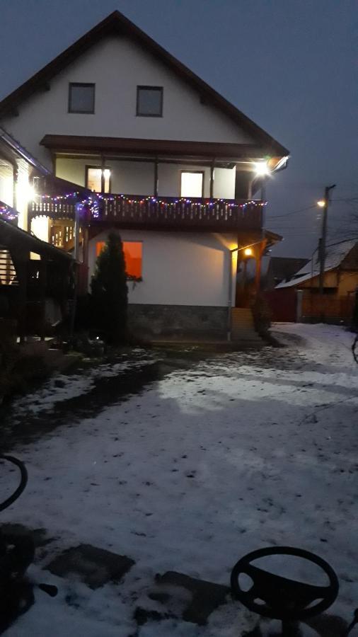 프라이드 Molnar Vendeghaz B&B 외부 사진
